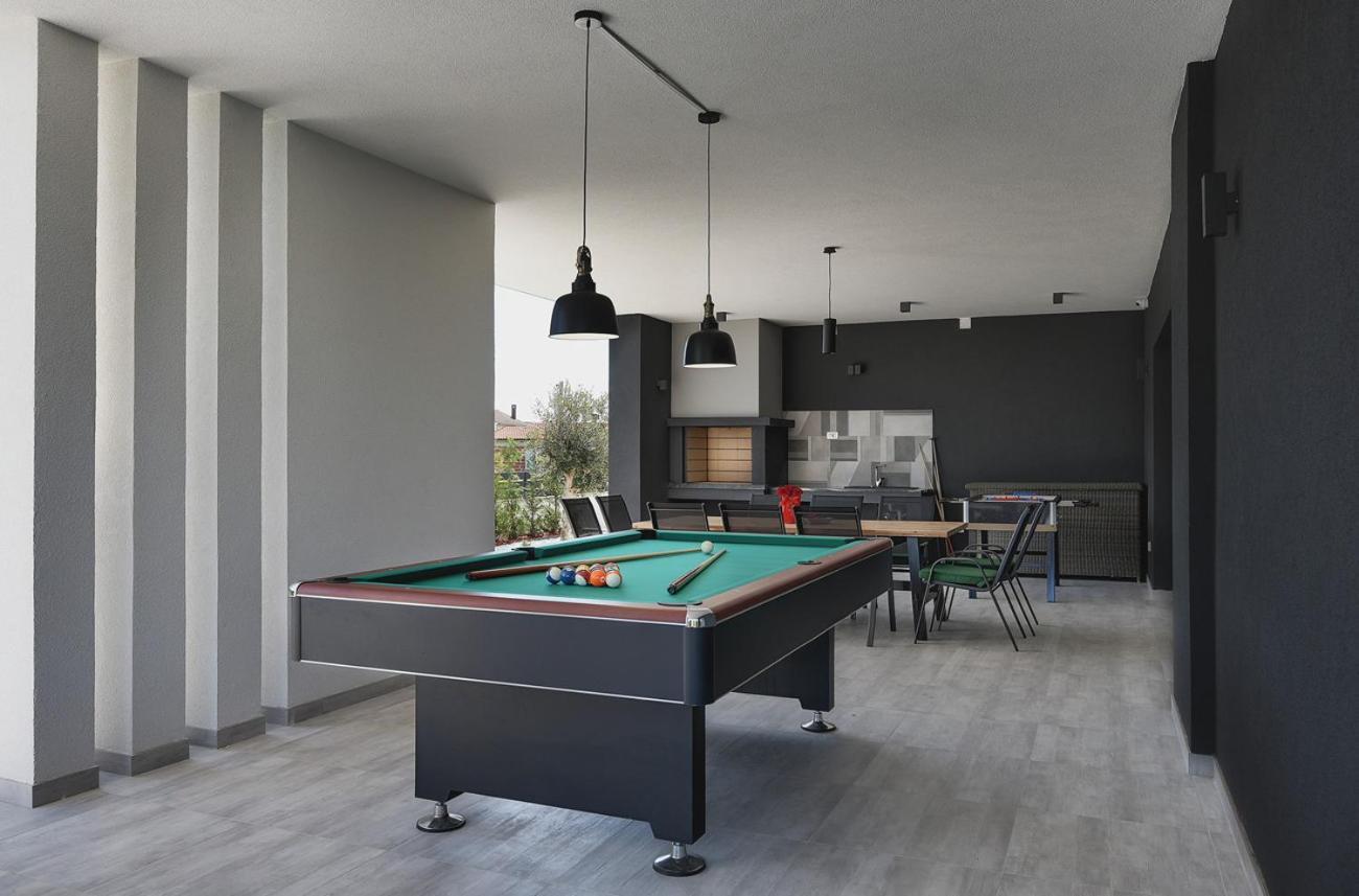 Villa Ula In Pula With Heated Pool And Sauna Zewnętrze zdjęcie